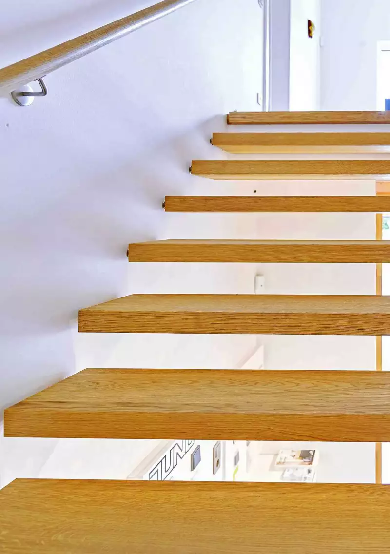 Lechner Hausbau Baustoff Holz Fachwissen Kay